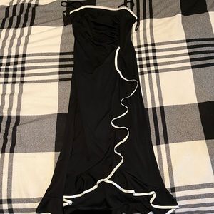 Georgiou up dress (black and white ruffled dress)